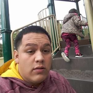 Meet your Posher, Adrian